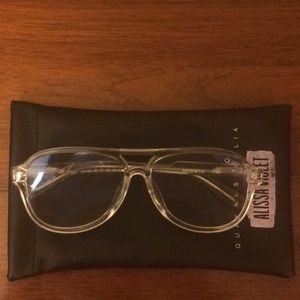 Quay x Alyssa Violet Bluelight Glasses
